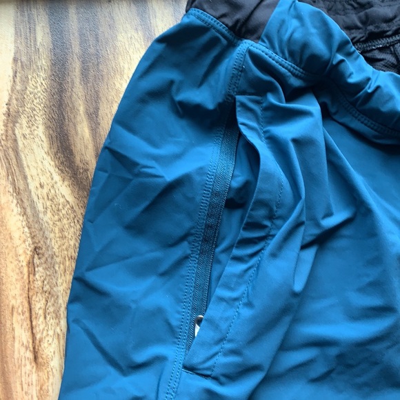 Lululemon athletic pants / joggers  |  size XL - Picture 5 of 10